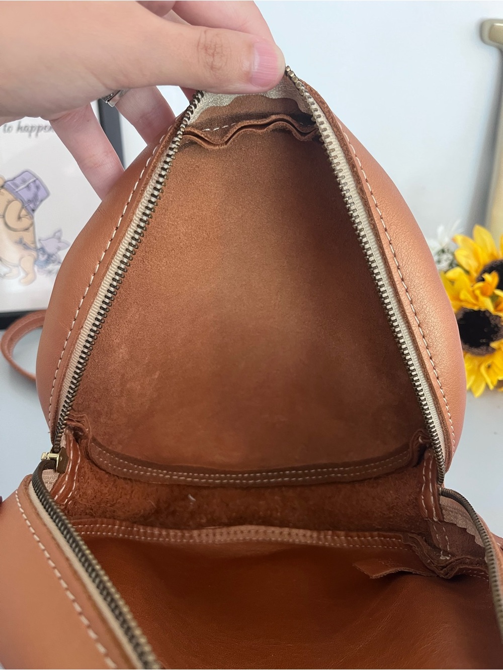 Portland Leather Goods Retired Hava Circle Crossbody Shimmer Copper Leather - Picture 6 of 9
